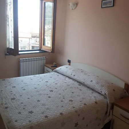 Le Due Stelle Apartment *